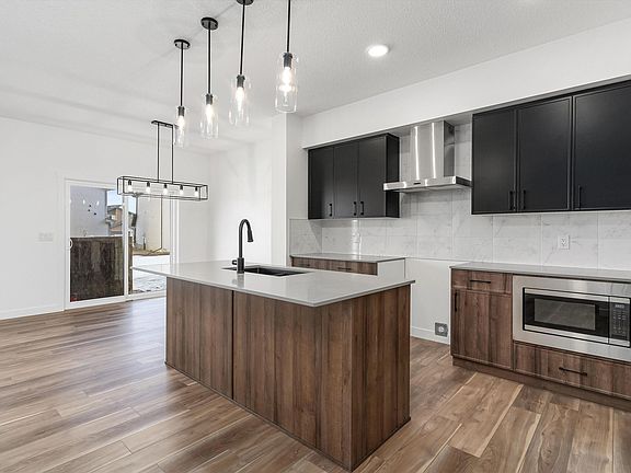5th image of 4023 207th St SW