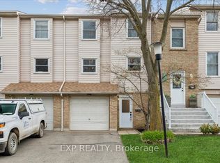 5878 Montevideo Rd #2, Mississauga, ON L5N2V5