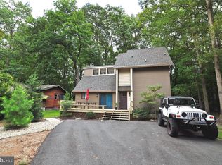 5 Whaler Ln, Ocean Pines, MD 21811