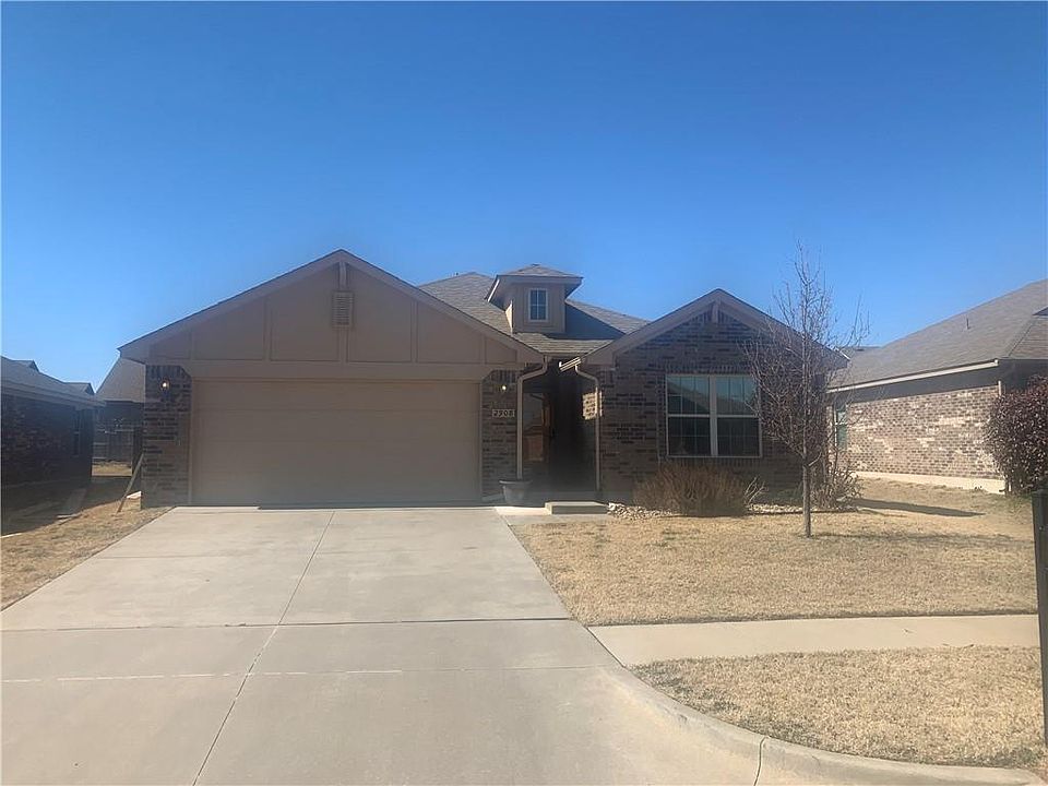1st image of 2908 Trailwood Dr