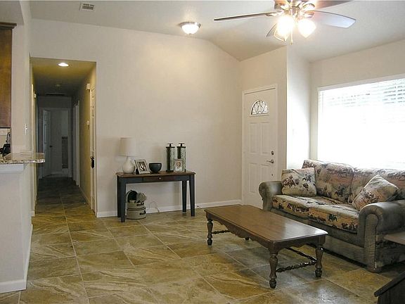 4th image of 5222 Kelly Hill Dr