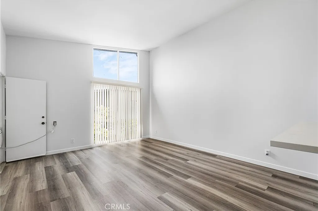 1 bed, 593 sqft, $2,700 — Photo 3