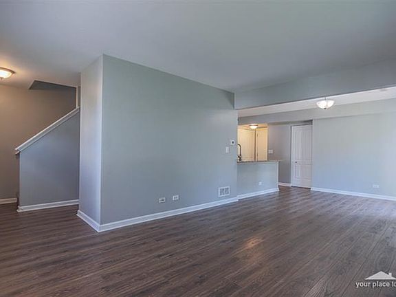4th image of 853 Symphony Dr