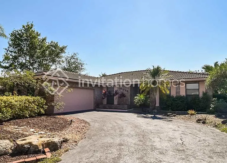 10048 NW 20th St — Photo 1