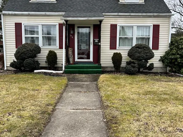 174 S Pl, Corning, NY 14830