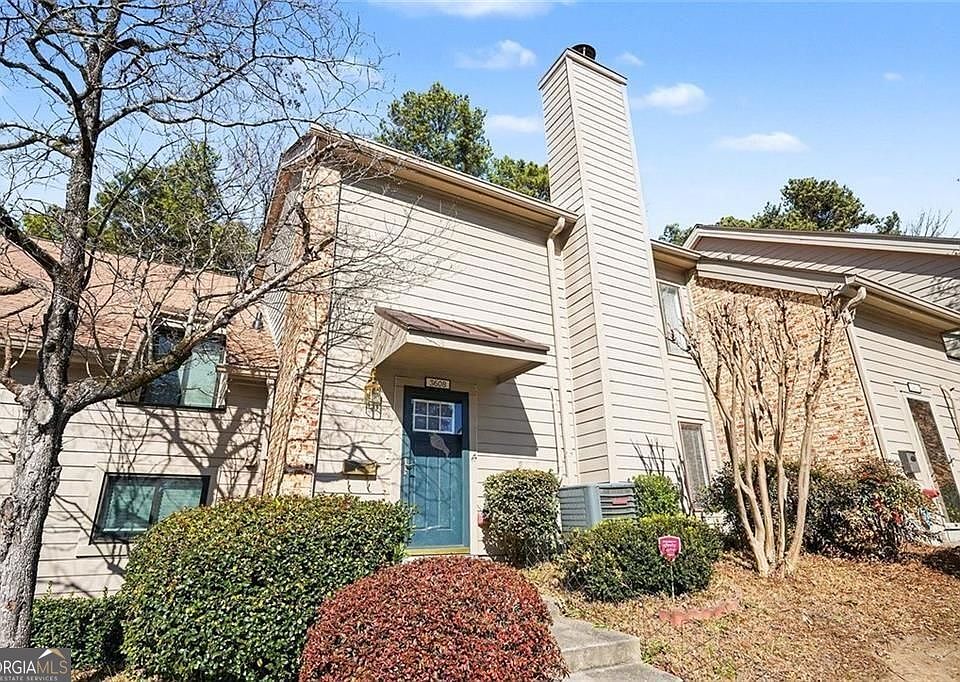 1st image of 3608 Stonewall Ct SE