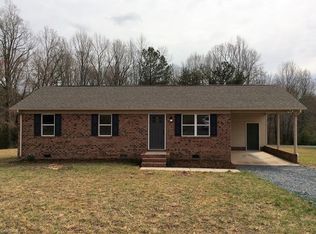 4556 Hinshaw Town Rd, Ramseur, NC 27316