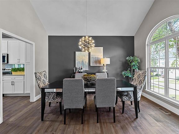 5th image of 11016 Sandistan Dr