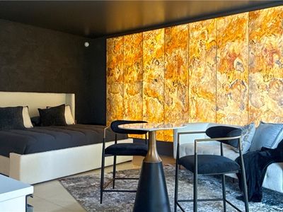 3726 S Las Vegas Blvd #809, Las Vegas, NV, 89158