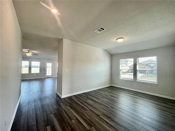 4th image of 111 Ostracoda Ln