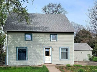 205 9th St, Overton, NE 68863