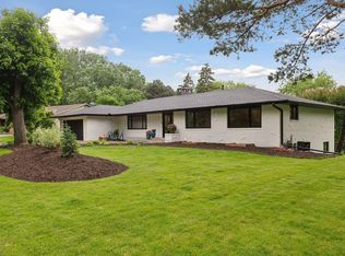 5400 Highwood Dr W, Edina, MN 55436