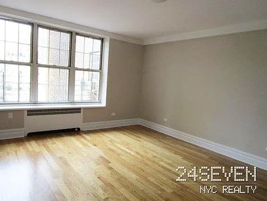 Rented by 24 7 NYC Realty Inc. | media 31