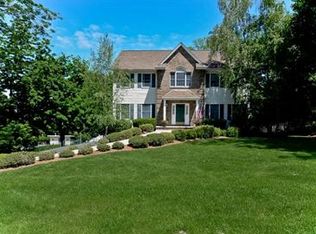 75 Emeline Dr, Hawthorne, NJ