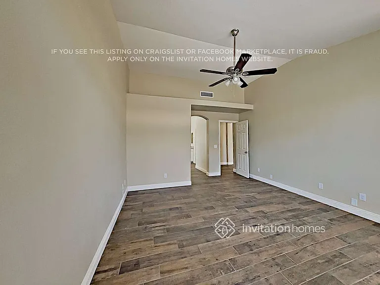 1513 E Douglas Ave — Photo 7