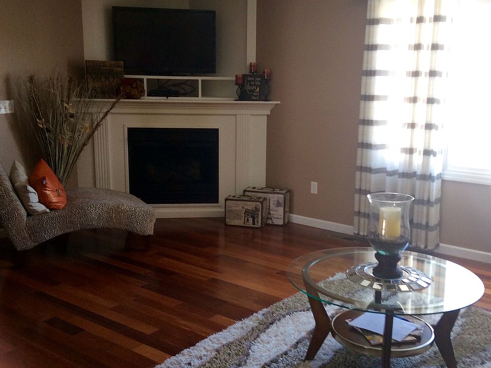 1st image of 245 Palisades Dr