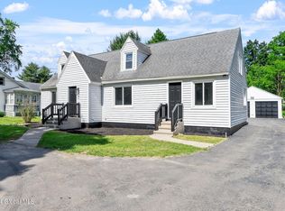 397 Ballston Rd, Glenville, NY 12302