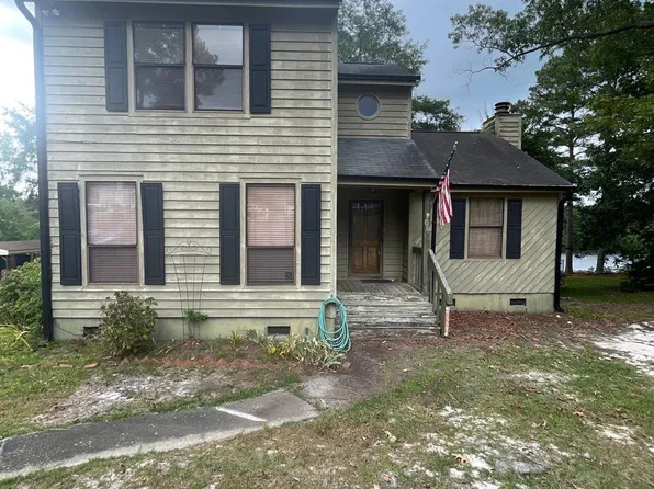 69 Ridge Rd, Cheraw, SC 29520