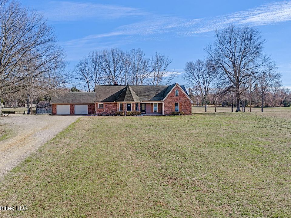 1st image of 11815 Whispering Pines Dr