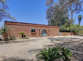 926 W Comobabi Dr, Tucson, AZ 85704