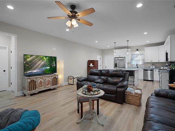 5th image of 106 Gazelle Dew Rd NE