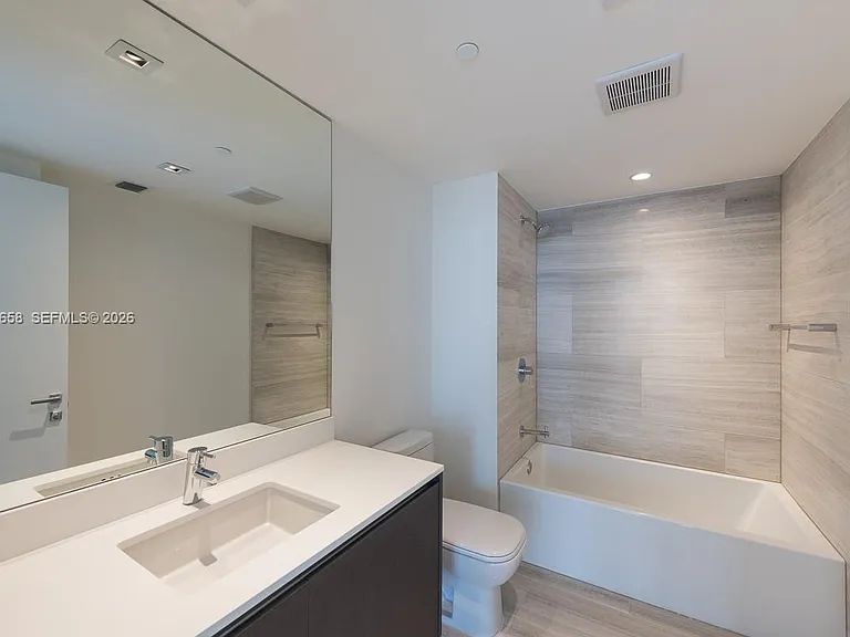 1451 Brickell Ave #2103 — Photo 11