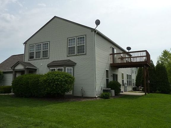 2nd image of 1078 Stamford Ct