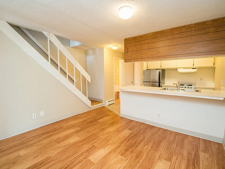 1200 College Ave. #208 — Photo 3