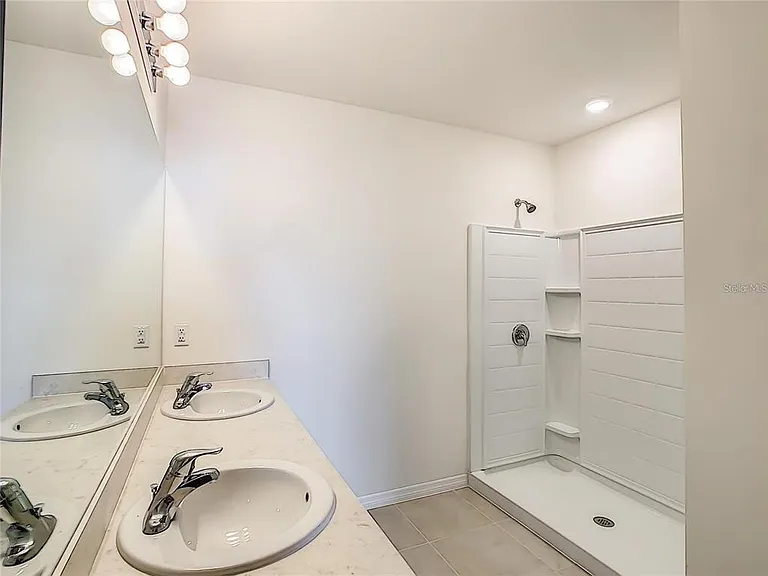 4203 Manatee Ln — Photo 34