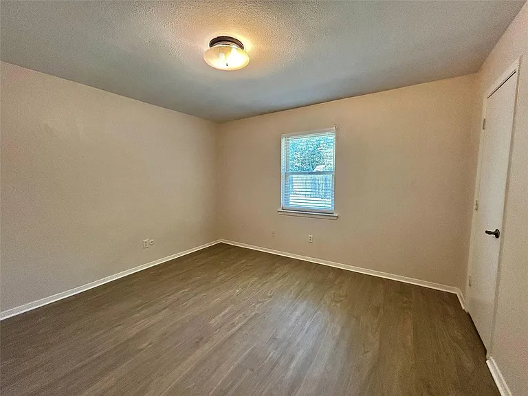6209 Gayle Dr — Photo 28