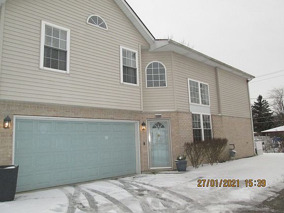 2nd image of 15506 Greenwood Rd