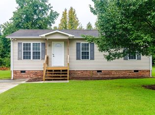 4 King Row, Thomasville, NC 27360