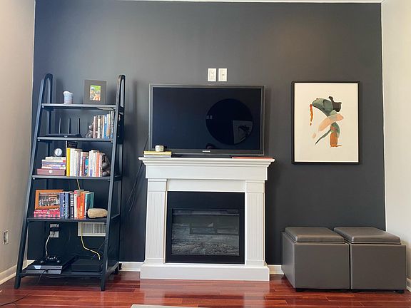 3rd image of 4155 N Lincoln Ave #1