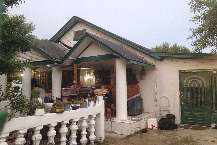 1st image of 516 N Francisco Ave