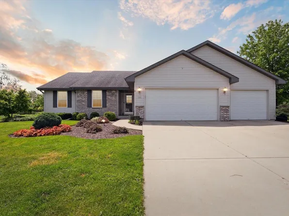 561 Hosanna Heights Court, Evansville, WI 53536