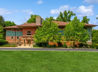 415 Wells St #302, Lake Geneva, WI 53147