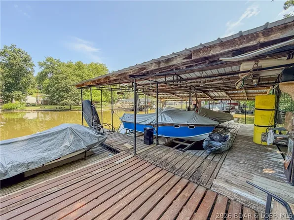 4523 Jerry Lees Way Rd, Stover, MO 65078