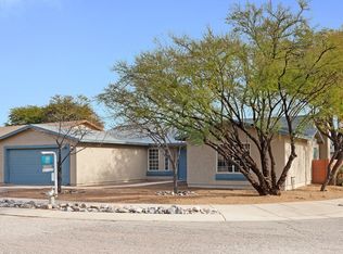 9570 E Baber Ln, Tucson, AZ 85747
