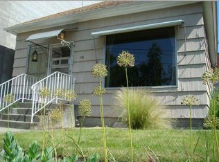 114 N 35th St, Seattle, WA 98103