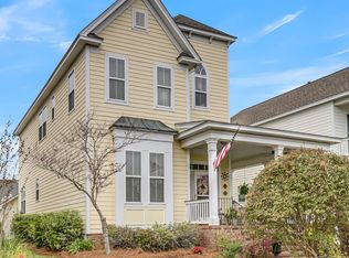 202 White Gables Dr, Summerville, SC 29483