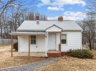 5529 Old Thomasville Rd, Archdale, NC 27263