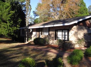 2728 Old Pelham Rd, Pelham, GA 31779