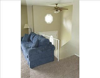 5th image of 35 Rock Hill Dr