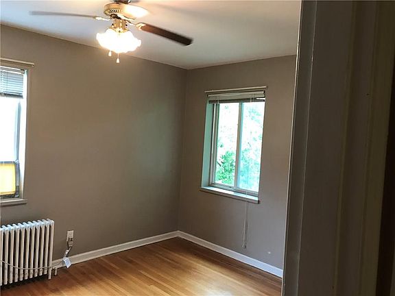4th image of 1548 Glenbeck Ave