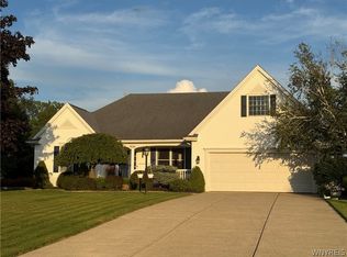 9574 English Ivy Ct, Clarence Center, NY 14032