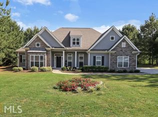 105 Honey Ln, Fayetteville, GA 30214