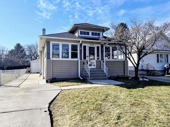 2nd image of 1422 Leith Dr