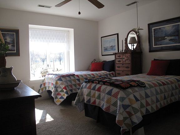 5th image of 24 Bluebird Ln