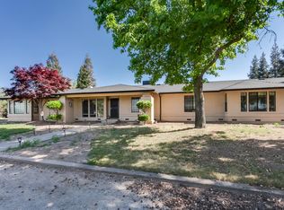 6212 Lon Dale Rd, Oakdale, CA 95361