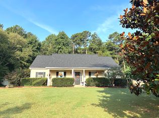 13 Bridgewater Ct, Newnan, GA 30265